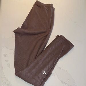 Ribbed alo legging brown